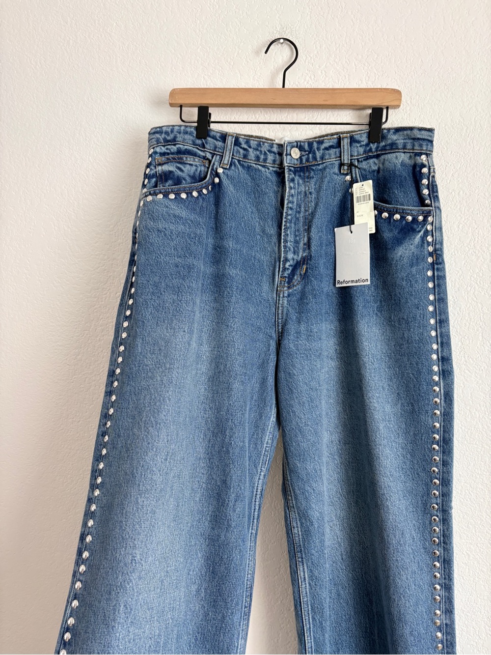 NWT Reformation Cary High-Rise Slouchy Wide-Leg Jeans - Picture 1 of 14